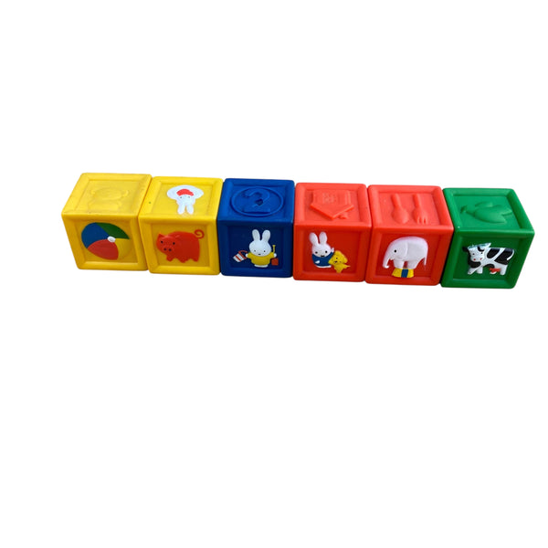 Speelkubussen van Nijntje