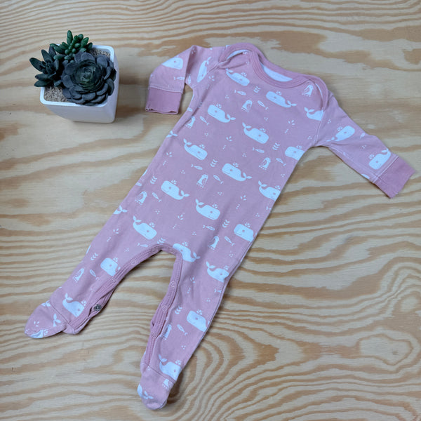 Fresk roze pyjama/kruippakje walvisjes, maat 0-3m