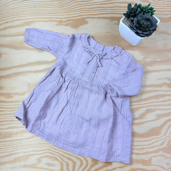 P'tit Filou: zacht roze kleedje, maat 6m