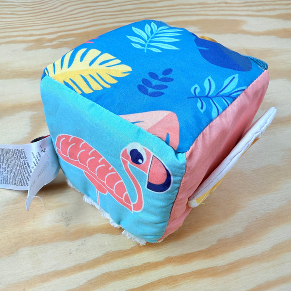 hangspeelgoedje kubus