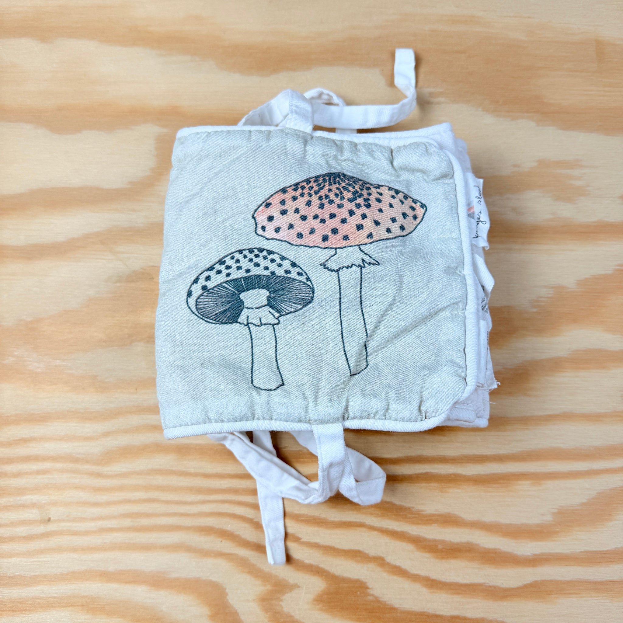 speelboekje voor box, paddenstoelen