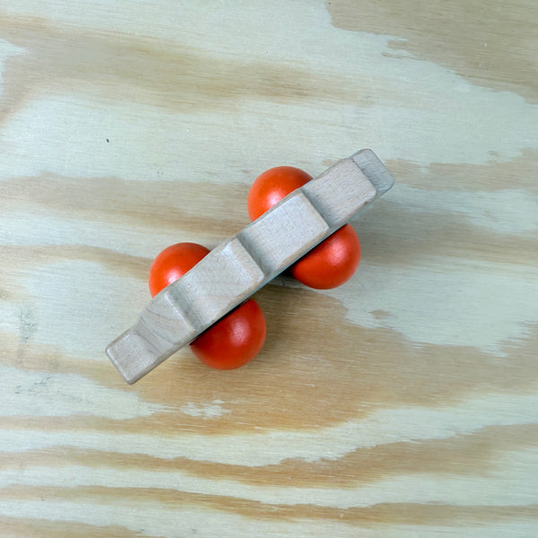 houten egeltje op wielen