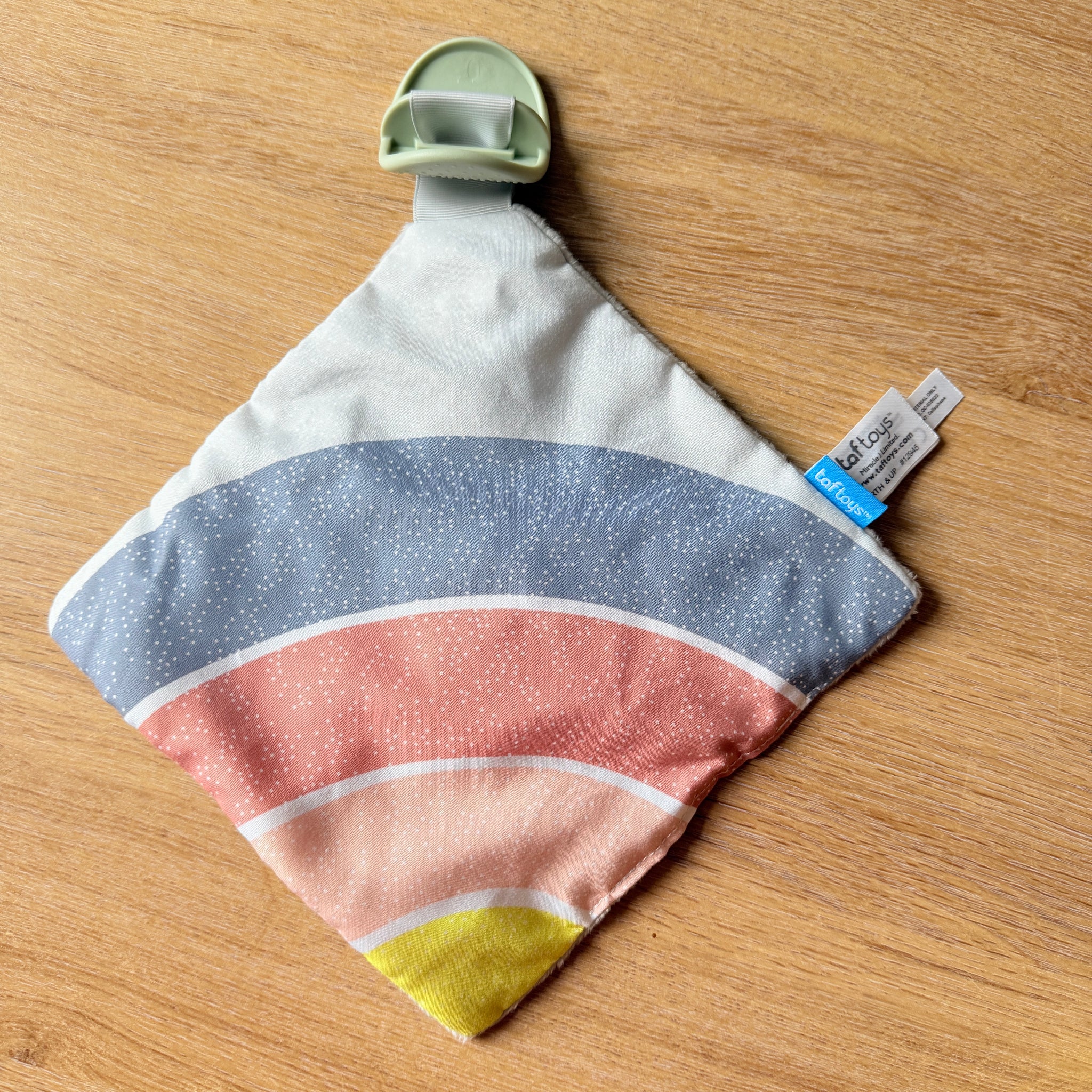 knuffeldoekje regenboog