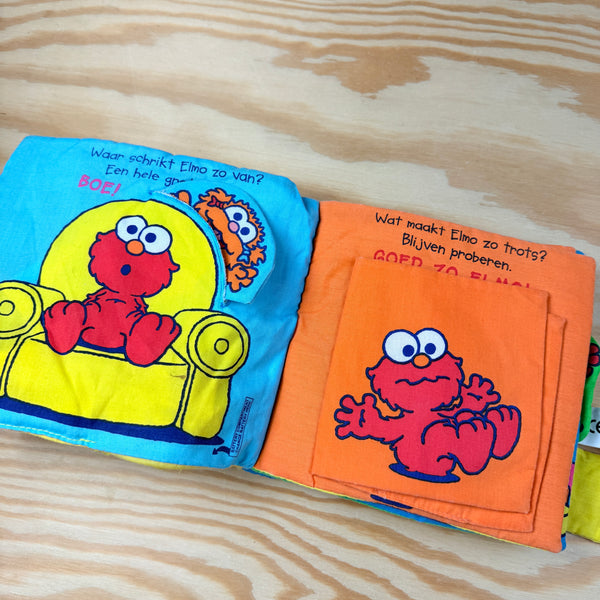 zacht boekje: Elmo doet zo raar