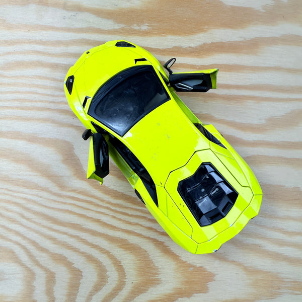 Lamborghini grote gele auto
