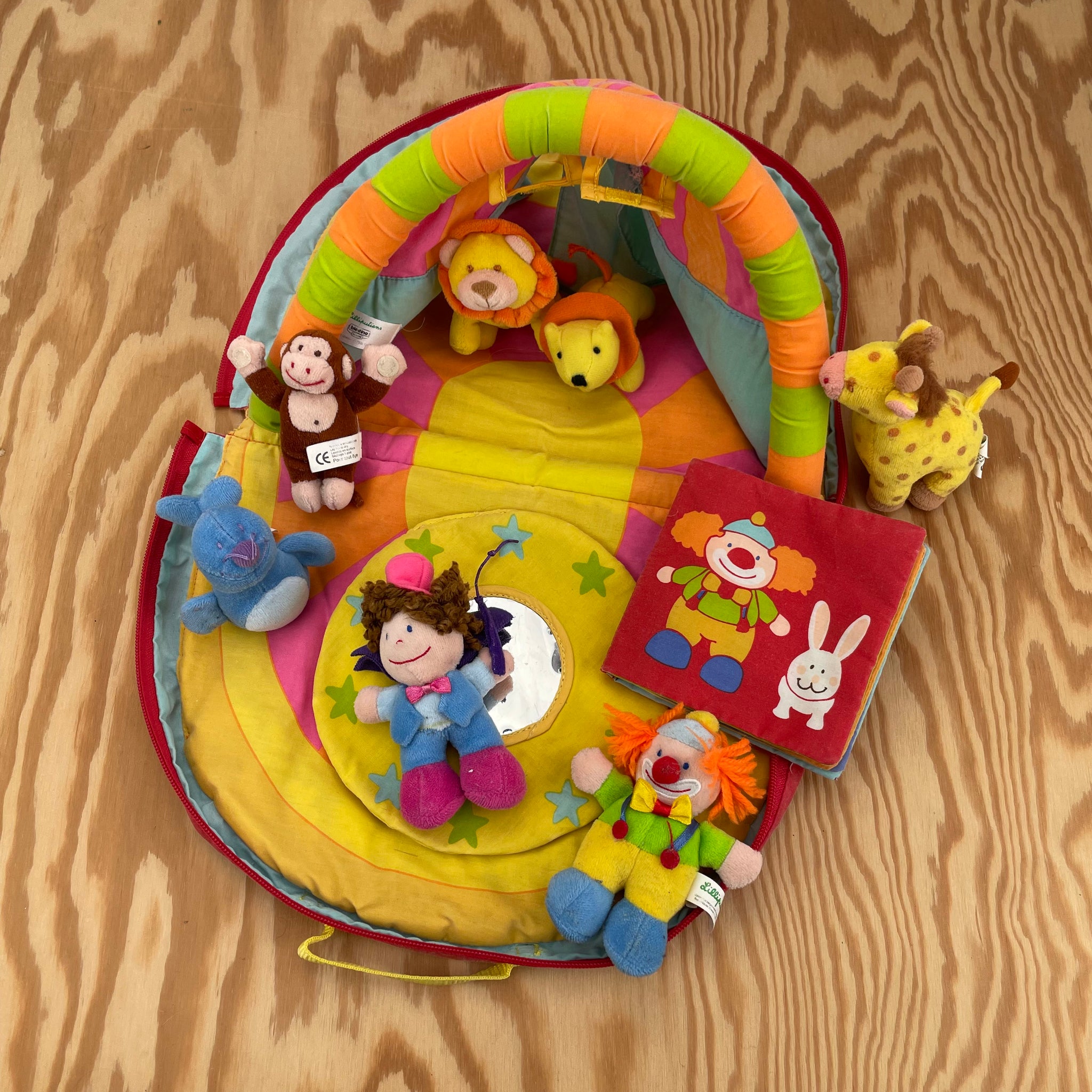 Meeneembaar speelcircus