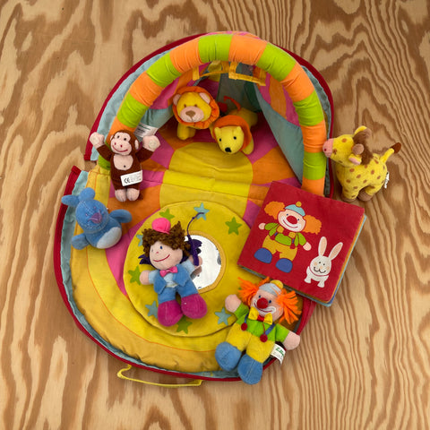 Meeneembaar speelcircus