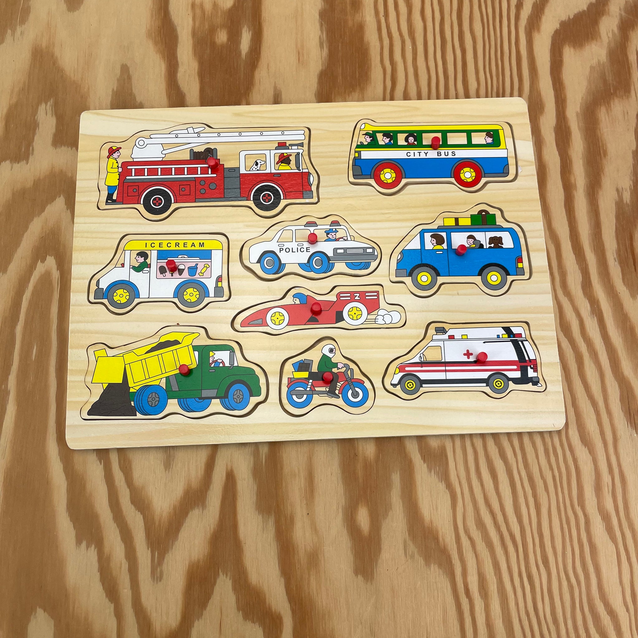 Retro inlegpuzzel voertuigen