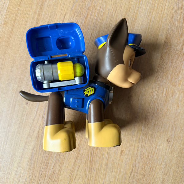 paw patrol jumbo action pup Chase