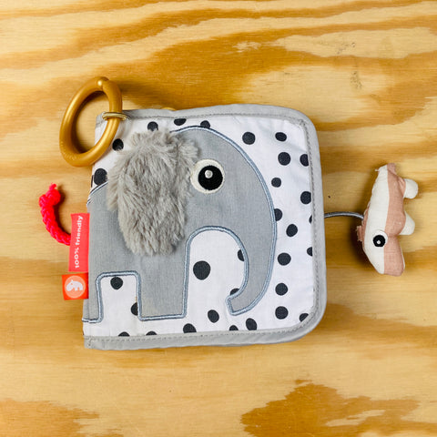 Done by deer: multifunctioneel knisperspeelgoed