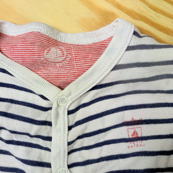 gestreepte pyjama/kruippake Petit Bateau maat 74