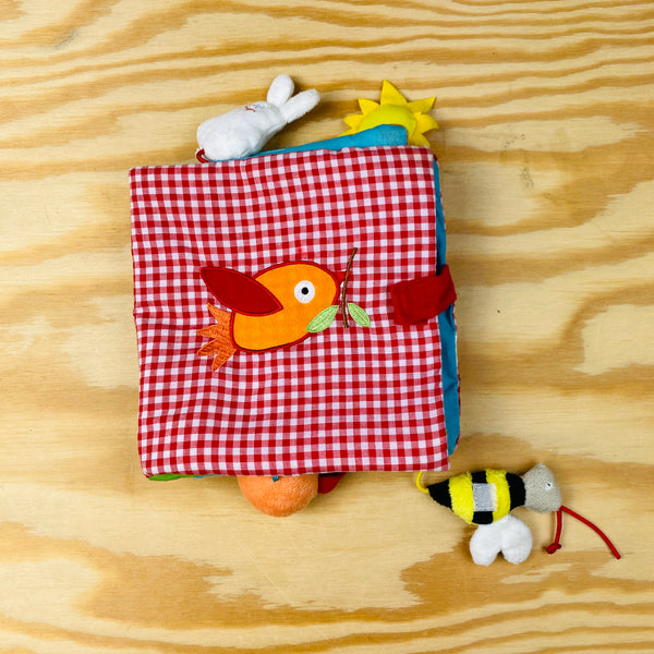 knisperboekje met zachte dieren