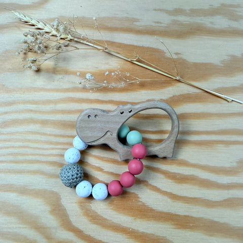 bijtring met nijlpaard en kralen