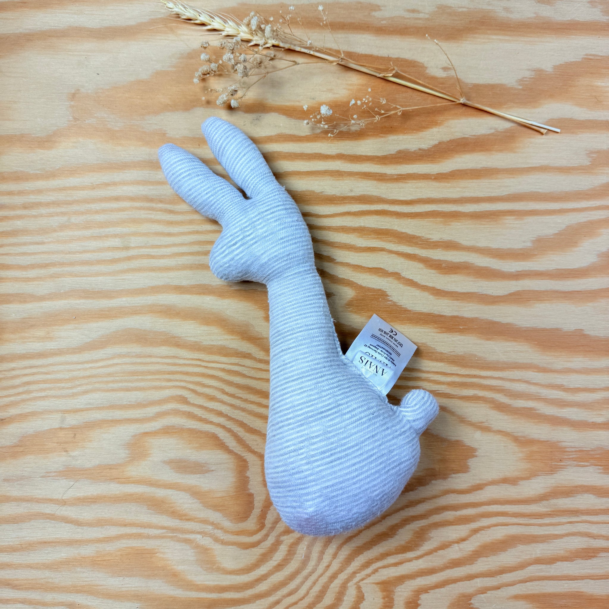 licht grijze rammelaar konijn Anais