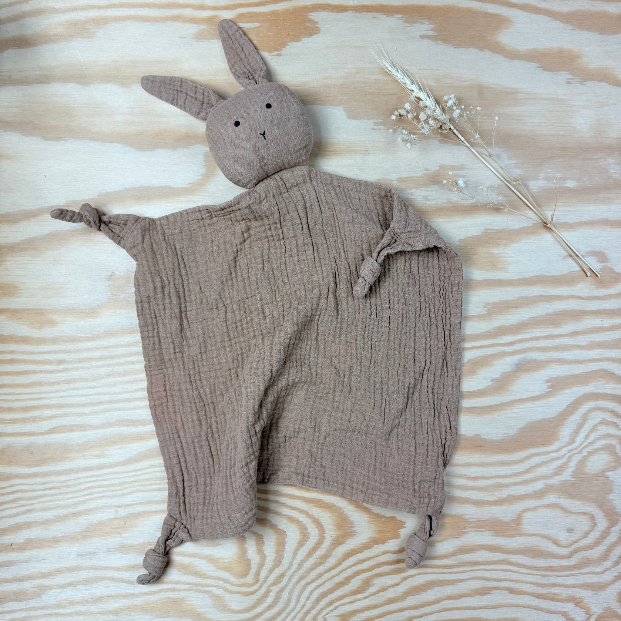 Liewood: knuffeldoekje konijn met zachte tetra