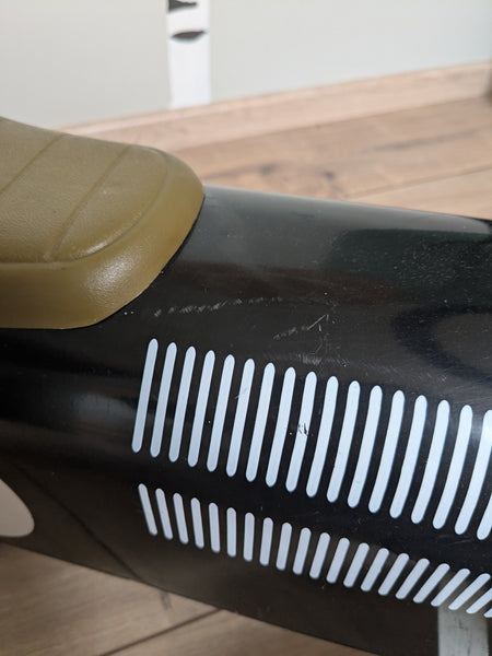 Metalen loopauto in retrostijl - enkel ophalen