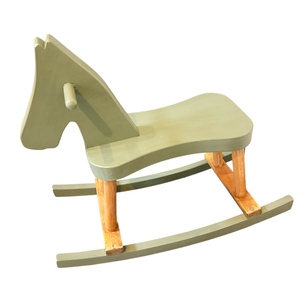 houten schommelpaard met pimp