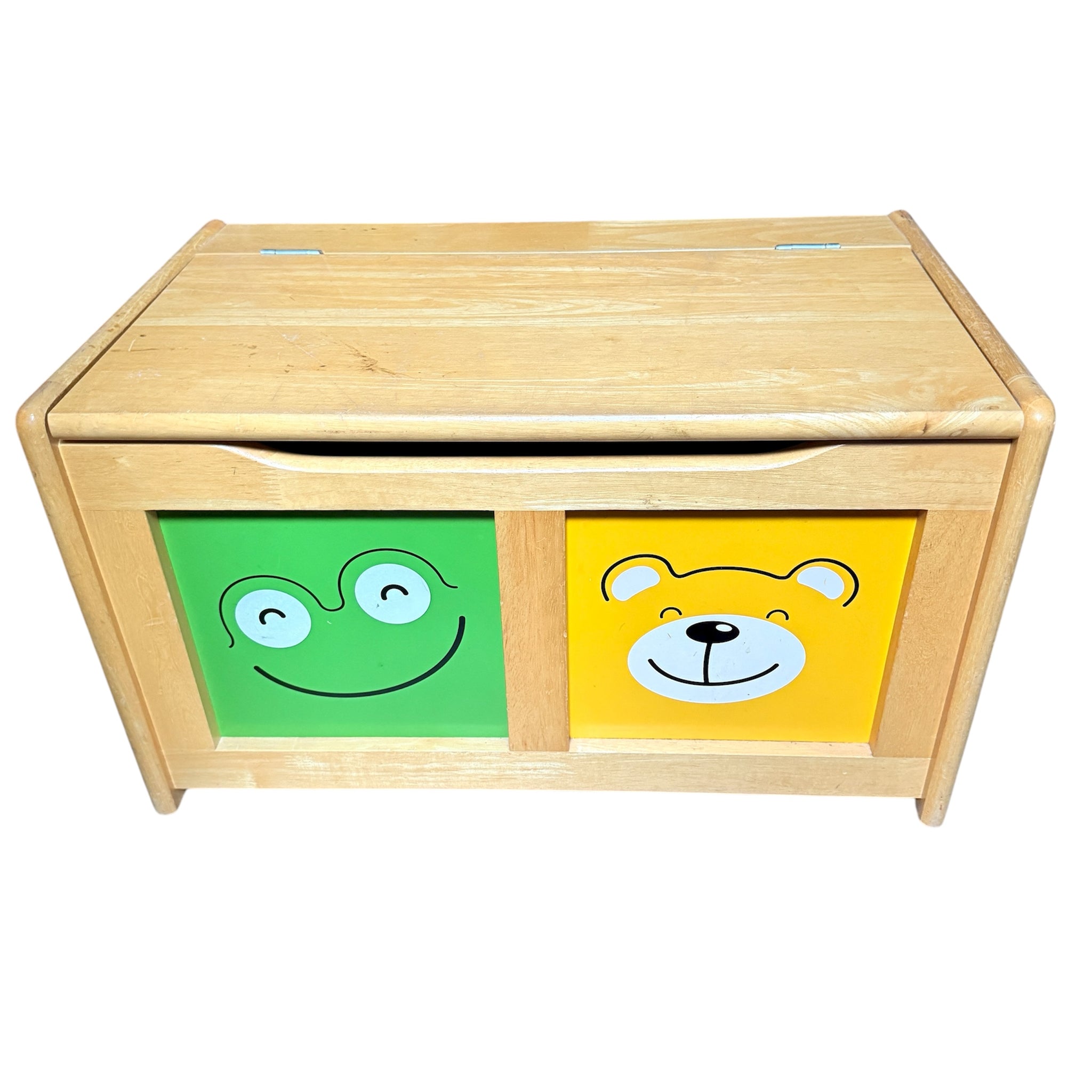 houten speelgoedkist met diertjes