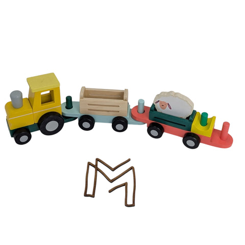 Houten tractor met aanhangers