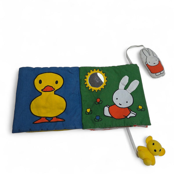 Nijntje groeimeter, trekspeeltje en pop-up boekje