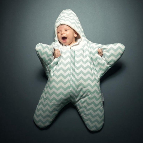 Baby Bites warme newborn voetenzak ster zigzag